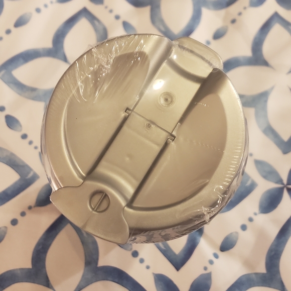 Limited Edition 2020 Selena Cups - Picture 4 of 7